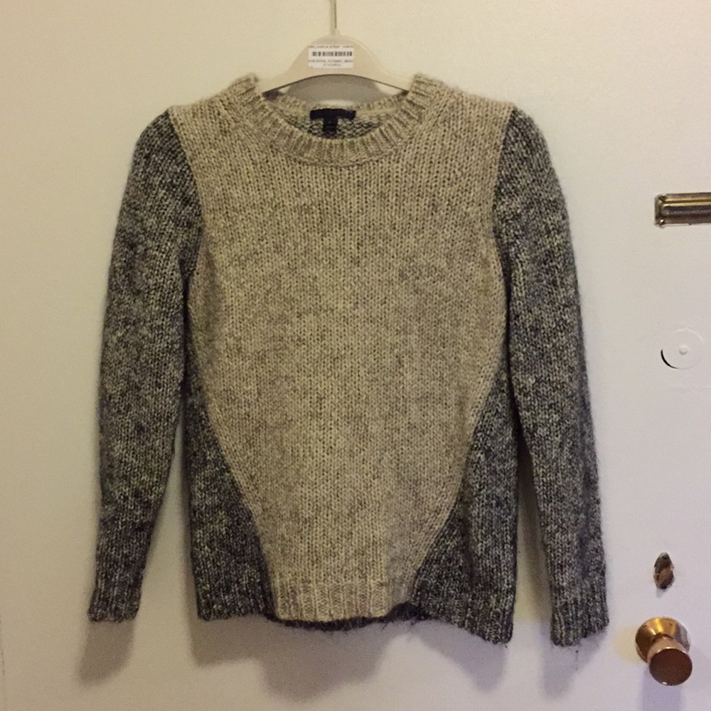 J crew sweater oatmeal and charcoal sz s